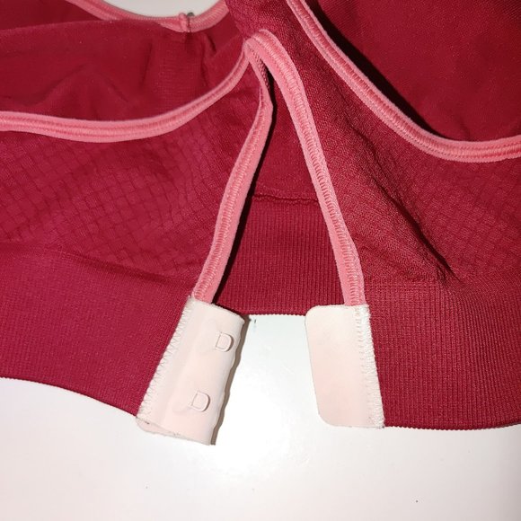 LULULEMON Woman's Loop & Hooks Athletic Bra Red Size S Pre-owned - Picture 3 of 4